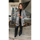Cardigan Tricot Vitória /Perfeito para a Mulher que Brilha em Todas Ocasiões!